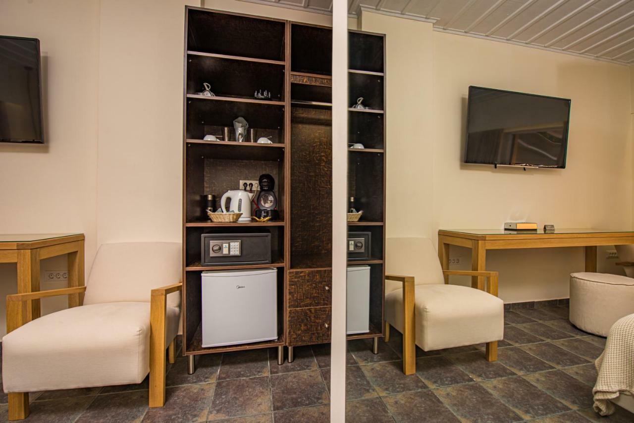 Ammos Sea Front Rooms - Adults Only วาซิลิคอส ภายนอก รูปภาพ